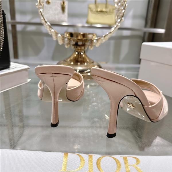 20251128184321469 250